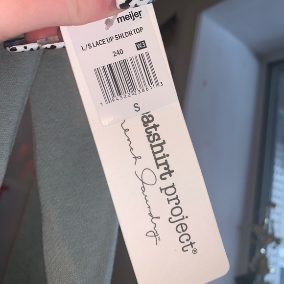 Light Green Sweatshirt - Picture 3 of 3